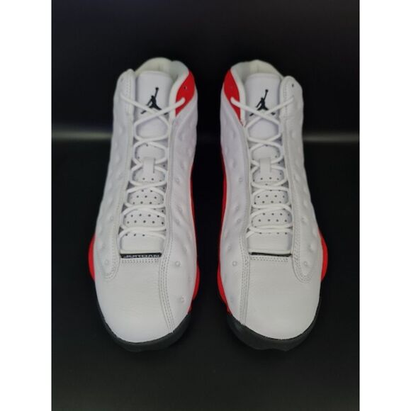Athletic_Shoes